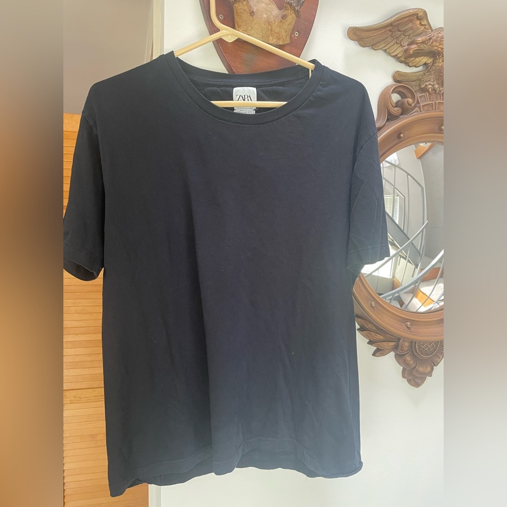 Zara black Tshirt size Large